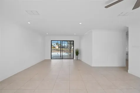 3872 Kingston Boulevard Sarasota FL 34238