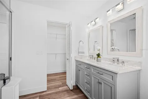 3872 Kingston Boulevard Sarasota FL 34238
