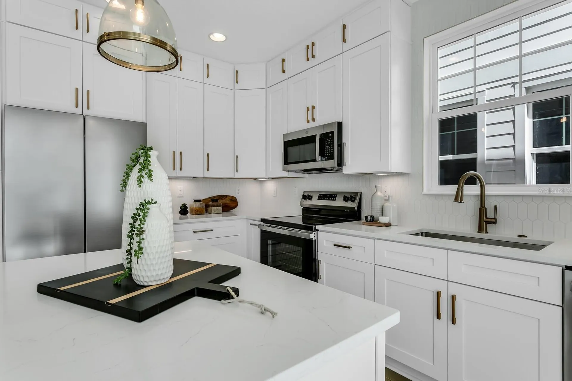 2138 W Chestnut Street Tampa FL 33607