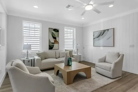 2138 W Chestnut Street Tampa FL 33607