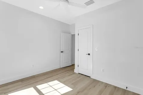 2138 W Chestnut Street Tampa FL 33607