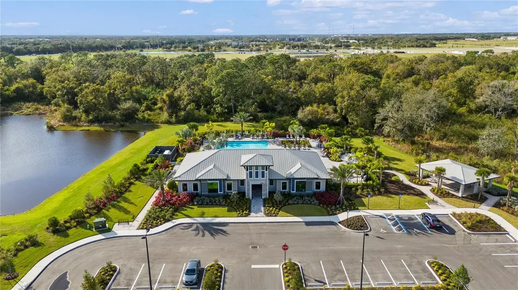 Bradenton FL 34211