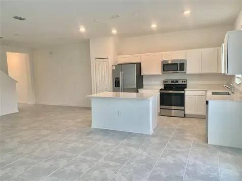 368 Nine Iron Drive Davenport FL 33896