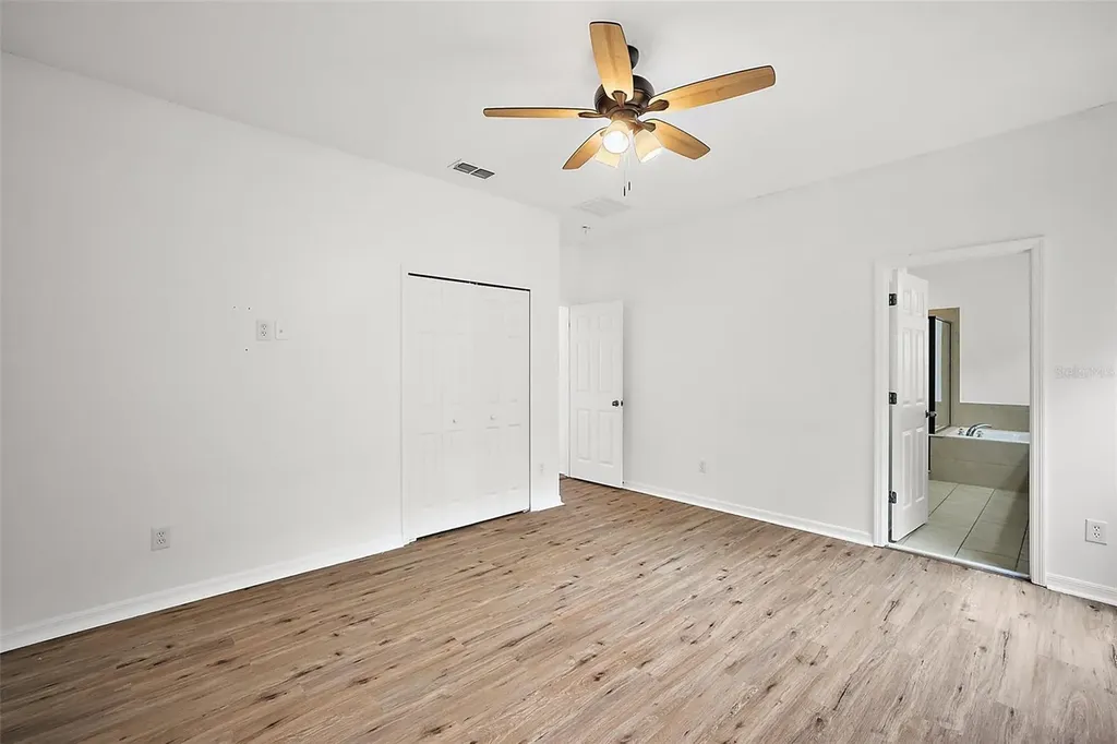 401 Grassy Key Way Groveland FL 34736