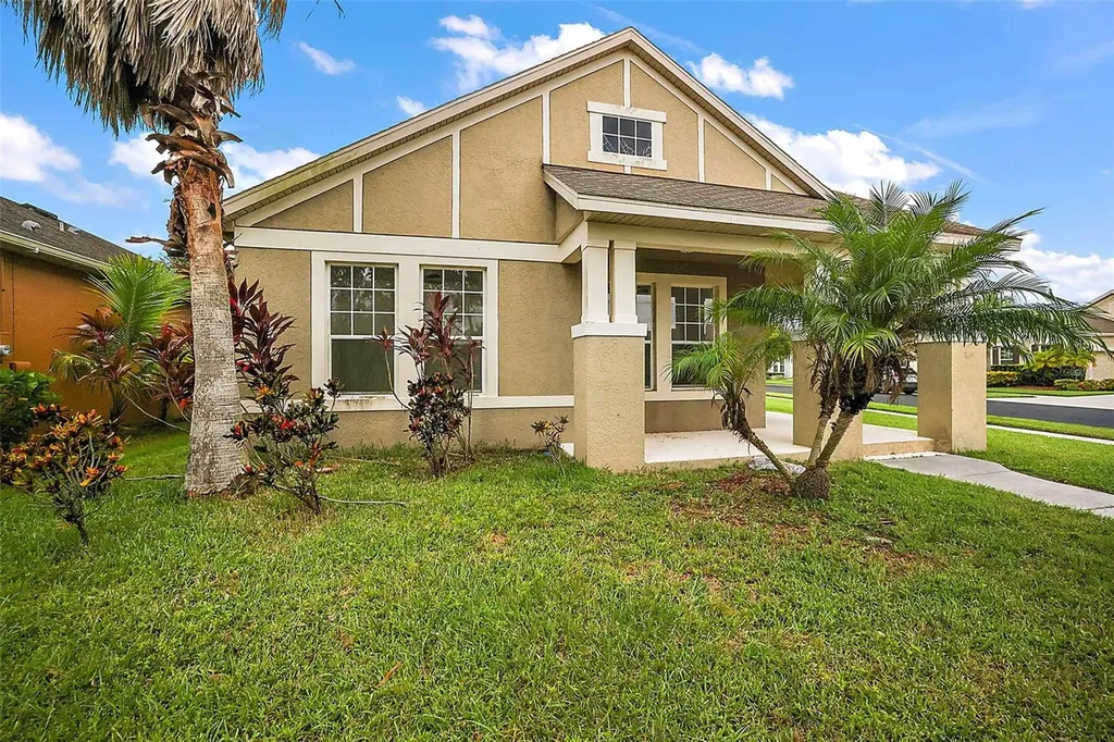 401 Grassy Key Way Groveland FL 34736