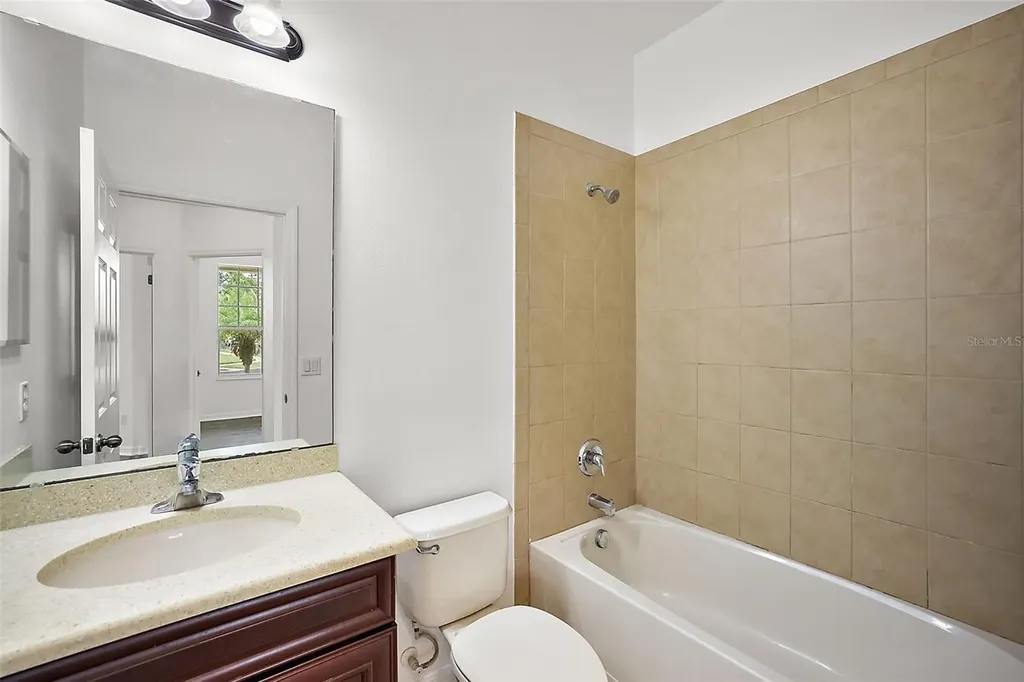 401 Grassy Key Way Groveland FL 34736