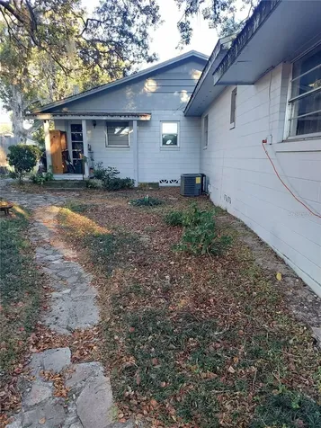 448 N Kansas Avenue Deland FL 32724
