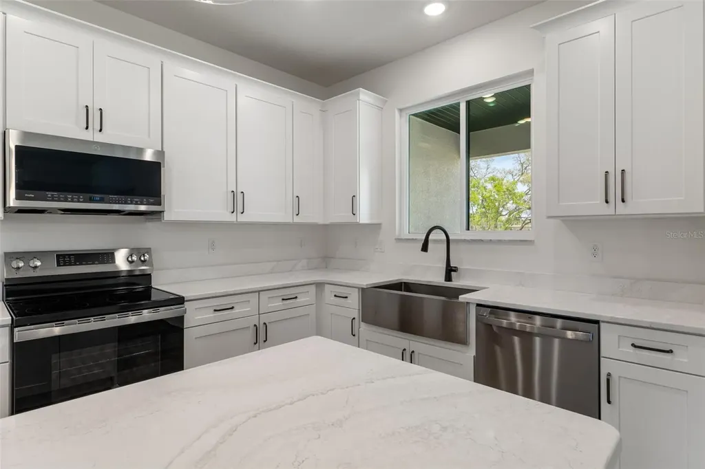 18178 Maberly Road Weeki Wachee FL 34614