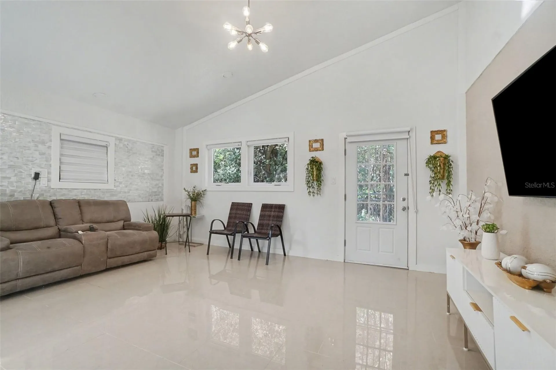 2346 Lily Pad Lane Kissimmee FL 34743