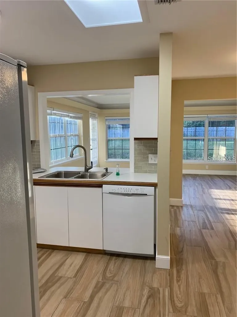 3090 Sunset Point Road Clearwater FL 33759