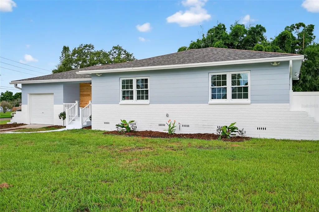 5175 23rd Avenue N St Petersburg FL 33710