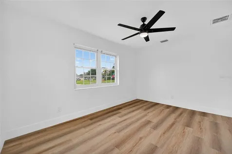 5175 23rd Avenue N St Petersburg FL 33710