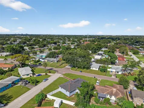 5175 23rd Avenue N St Petersburg FL 33710
