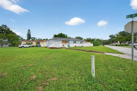 5175 23rd Avenue N St Petersburg FL 33710