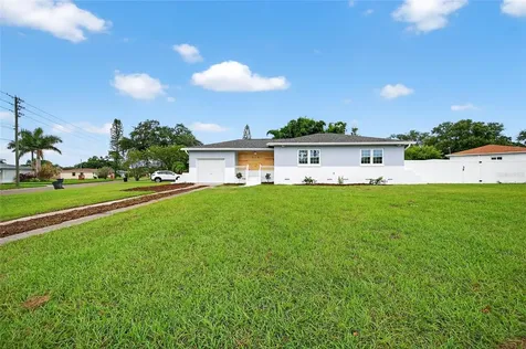 5175 23rd Avenue N St Petersburg FL 33710