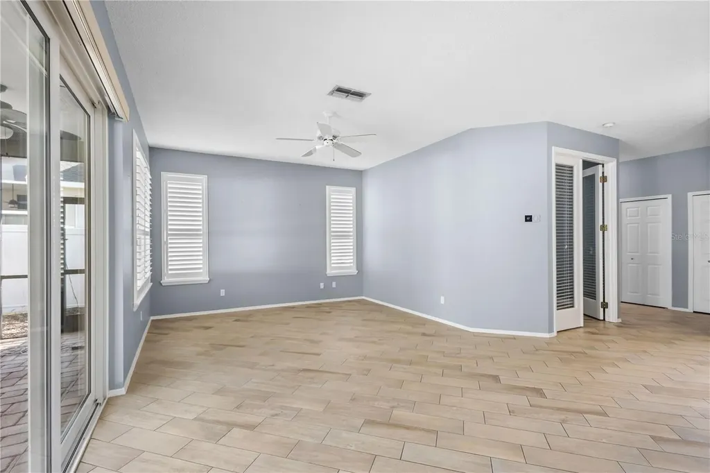 4911 50th Avenue W Bradenton FL 34210
