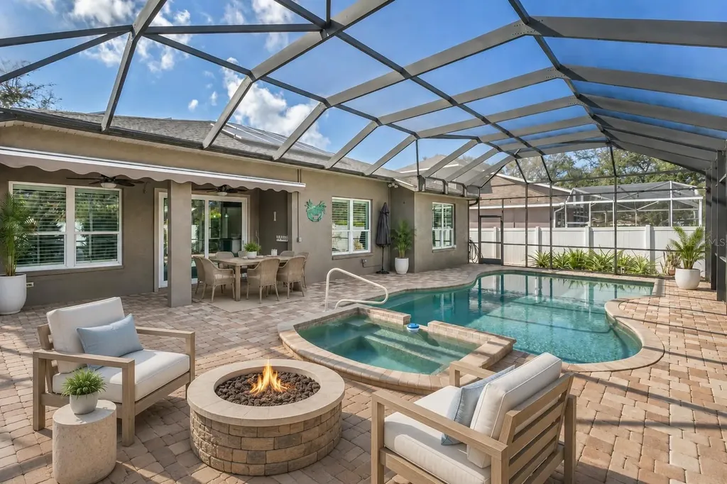 4911 50th Avenue W Bradenton FL 34210