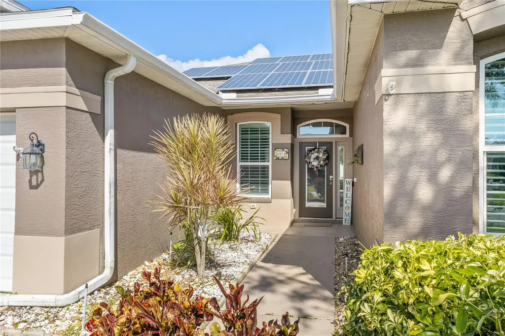 4911 50th Avenue W Bradenton FL 34210