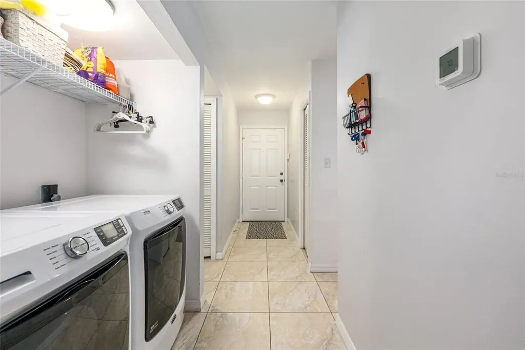 2740 NW 39th Drive Gainesville FL 32606