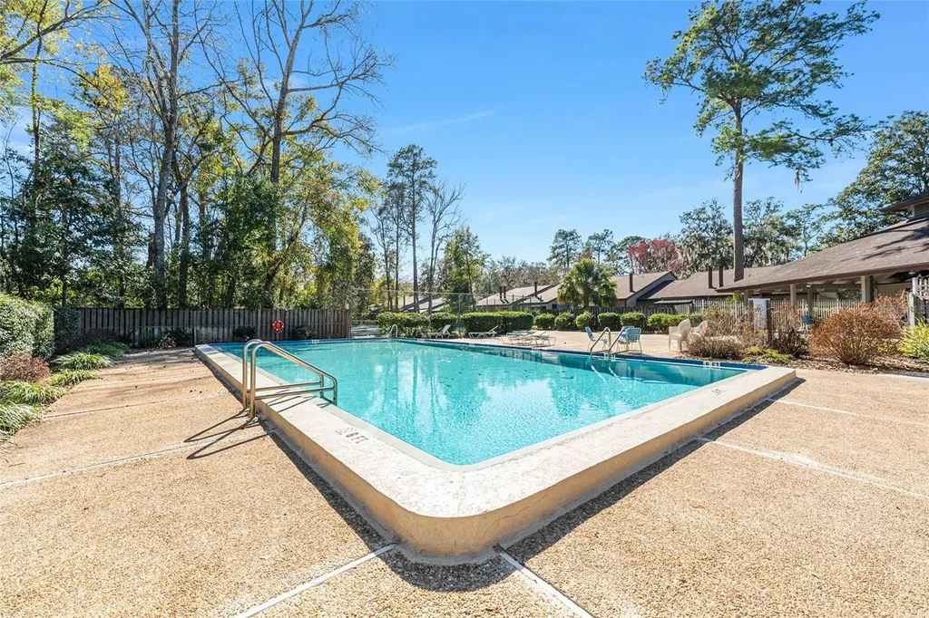 2740 NW 39th Drive Gainesville FL 32606