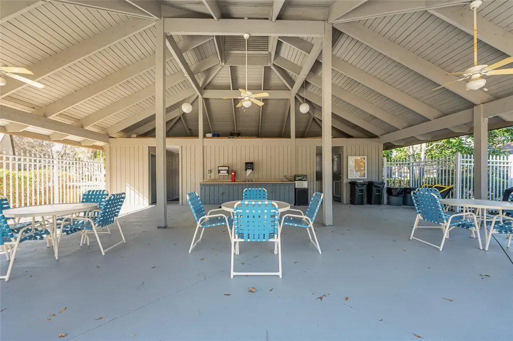 2740 NW 39th Drive Gainesville FL 32606