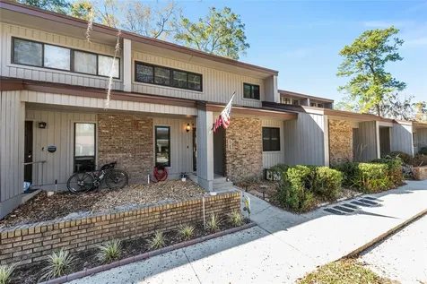 2740 NW 39th Drive Gainesville FL 32606