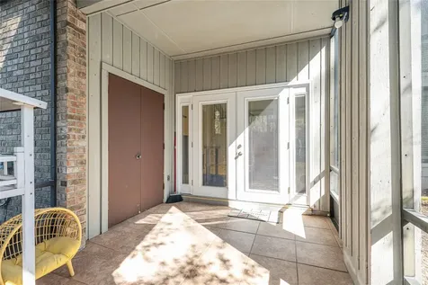 2740 NW 39th Drive Gainesville FL 32606