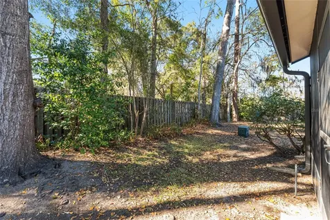 2740 NW 39th Drive Gainesville FL 32606