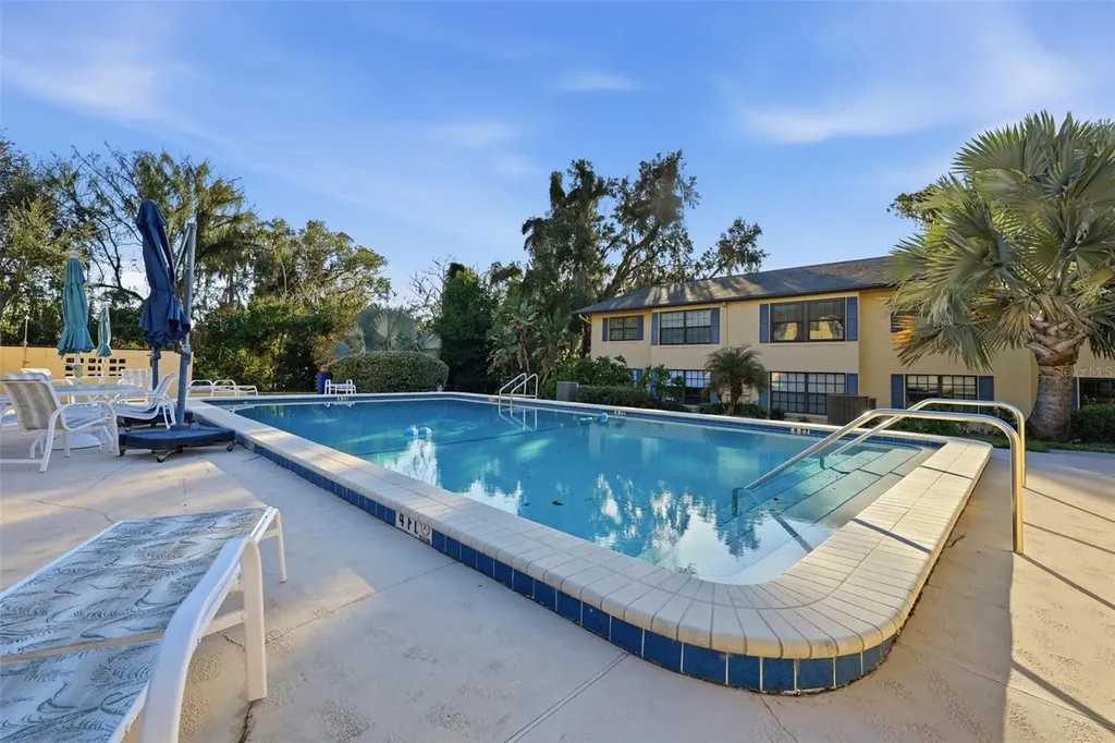 110 N Tremain Street Mount Dora FL 32757