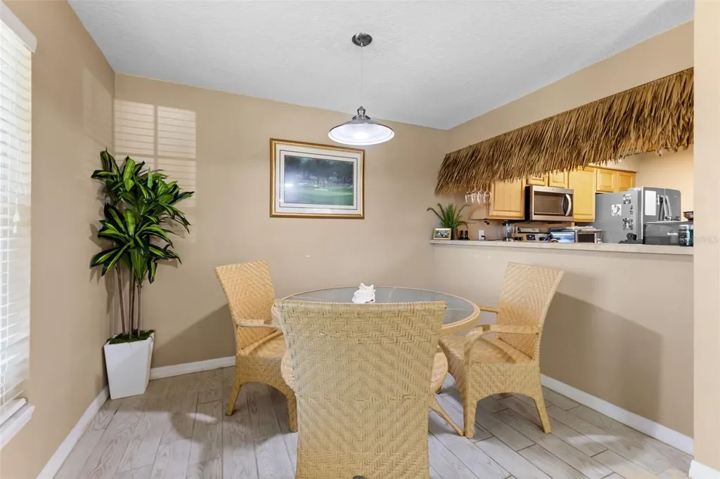 2990 Bonaventure Circle Palm Harbor FL 34684
