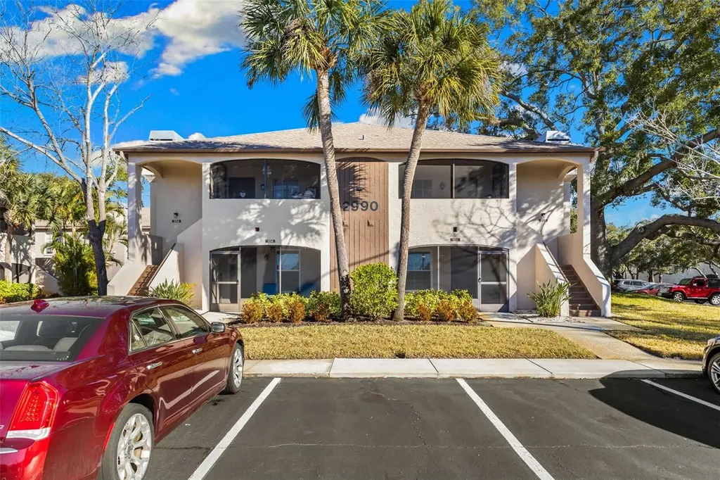 2990 Bonaventure Circle Palm Harbor FL 34684