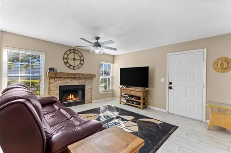 2990 Bonaventure Circle Palm Harbor FL 34684