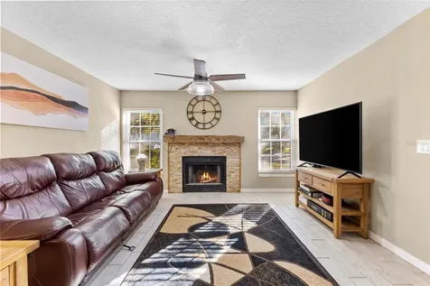 2990 Bonaventure Circle Palm Harbor FL 34684