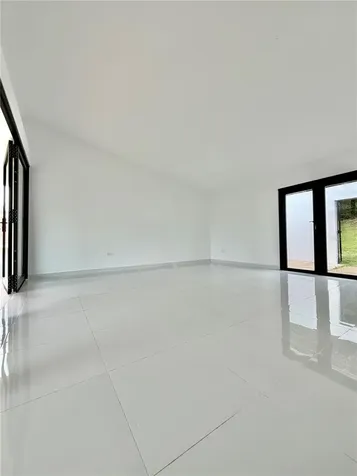 #8 Calle Industrial Urb. El Retiro Caguas PR 00725