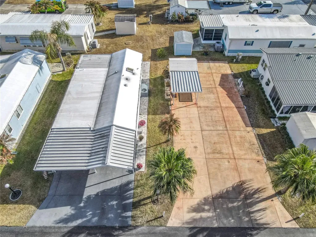 446 Pine Loop Frostproof FL 33843