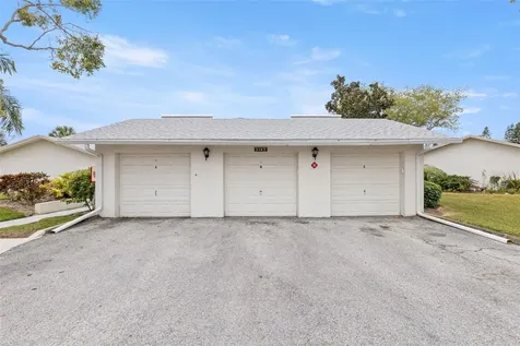 3143 37th Lane S St Petersburg FL 33711