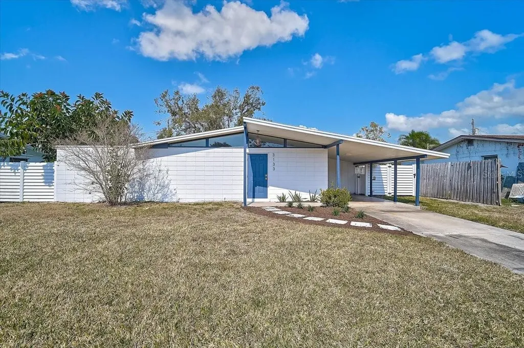 3133 Lake Ridge Drive Sarasota FL 34237
