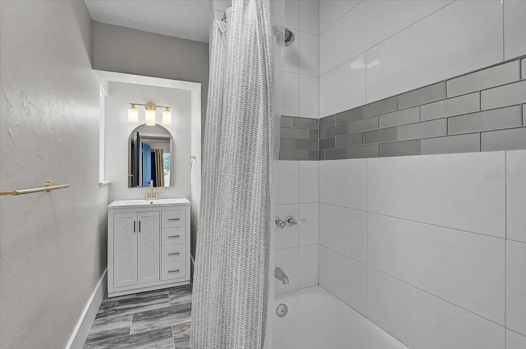 3133 Lake Ridge Drive Sarasota FL 34237