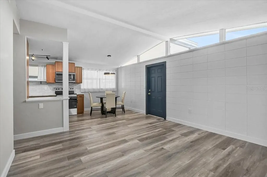 3133 Lake Ridge Drive Sarasota FL 34237