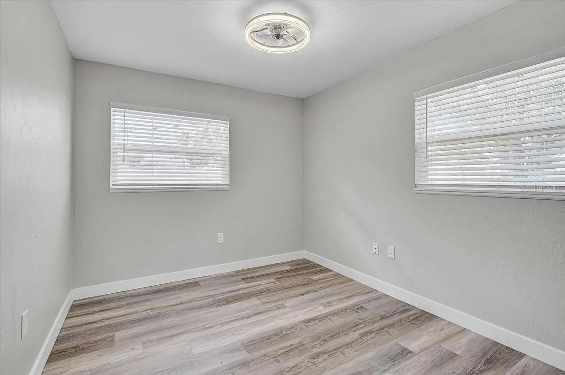 3133 Lake Ridge Drive Sarasota FL 34237