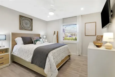 3694 Glen Oaks Manor Drive Sarasota FL 34232