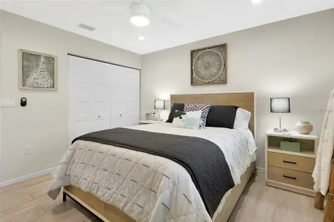 3694 Glen Oaks Manor Drive Sarasota FL 34232