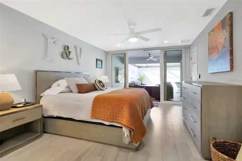 3694 Glen Oaks Manor Drive Sarasota FL 34232