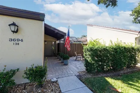 3694 Glen Oaks Manor Drive Sarasota FL 34232