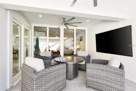 3694 Glen Oaks Manor Drive Sarasota FL 34232