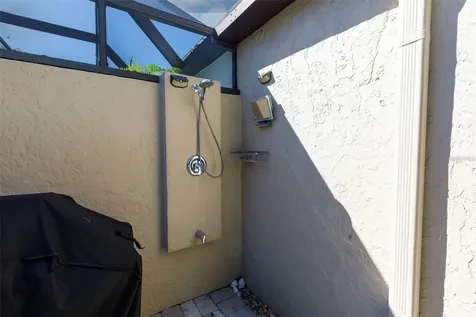3694 Glen Oaks Manor Drive Sarasota FL 34232