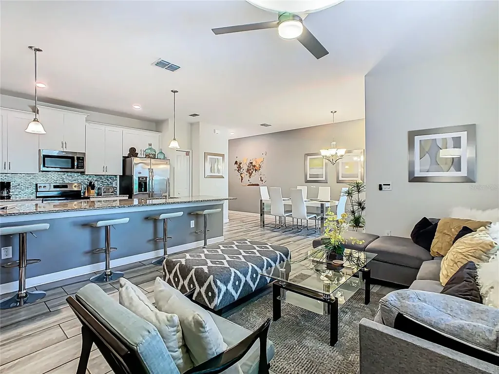 1579 Moon Valley Drive Davenport FL 33896
