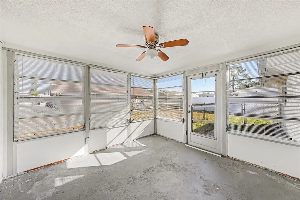 7321 S Rosarian Drive Port Richey FL 34668