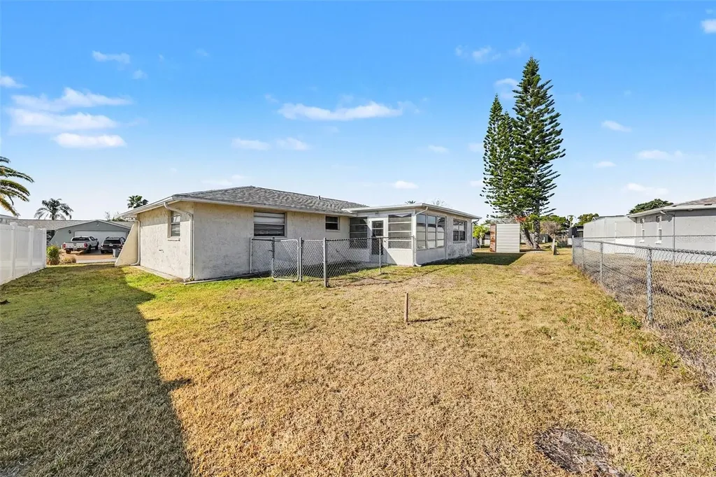 7321 S Rosarian Drive Port Richey FL 34668