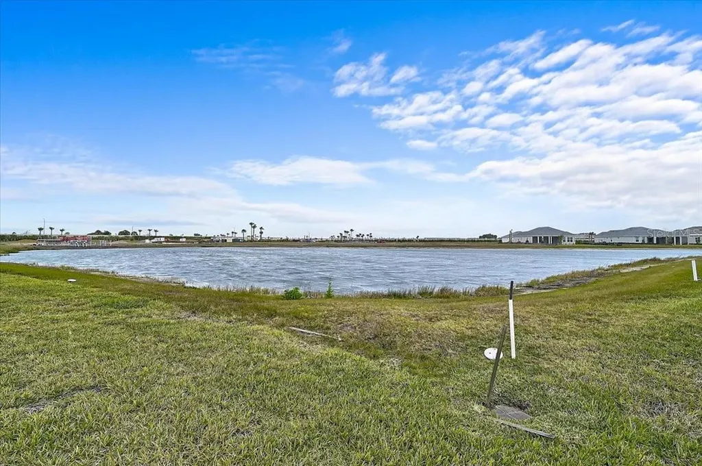 7782 Waning Moon Way Sarasota FL 34241